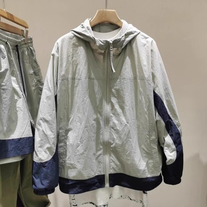 Outdoor Sport Brand Jacket - جاكيت رجالي صيفي رفيع من الحرير